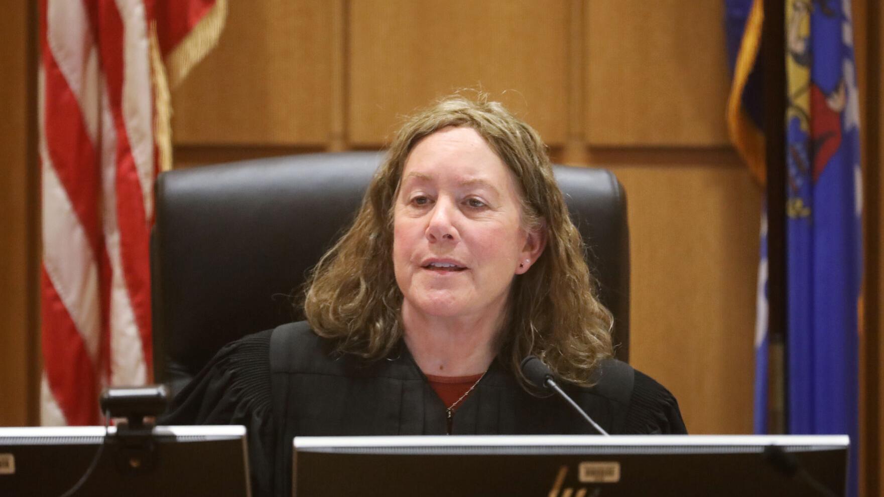Defense attorneys fleeing courtroom of Dane County judge accused of bias, disrespect